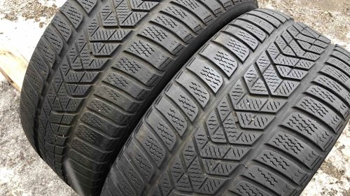 SET 2 Anvelope Iarna 245/40 R18 PIRELLI SOTTOZERO 3 97V