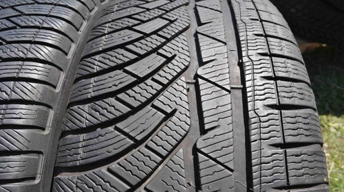 SET 2 Anvelope Iarna 245/45 R18 MICHELIN PILOT ALPIN PA4 100V