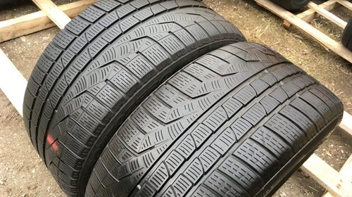 SET 2 Anvelope Iarna 255/40 R18 PIRELLI SOTTOZERO Winter 240 Series 2 99V