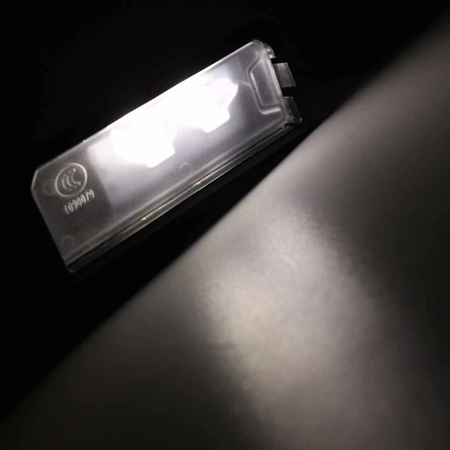 Set 2 lămpi LED OEM număr înmatricula