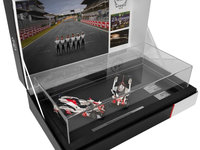 Set 2 Machete Oe Toyota Gazoo Racing TS050 #8 &amp; 7 Le Mans 2019 1-2 Finish Podium Set 1:43 Ediție Limitată TY14143JWM