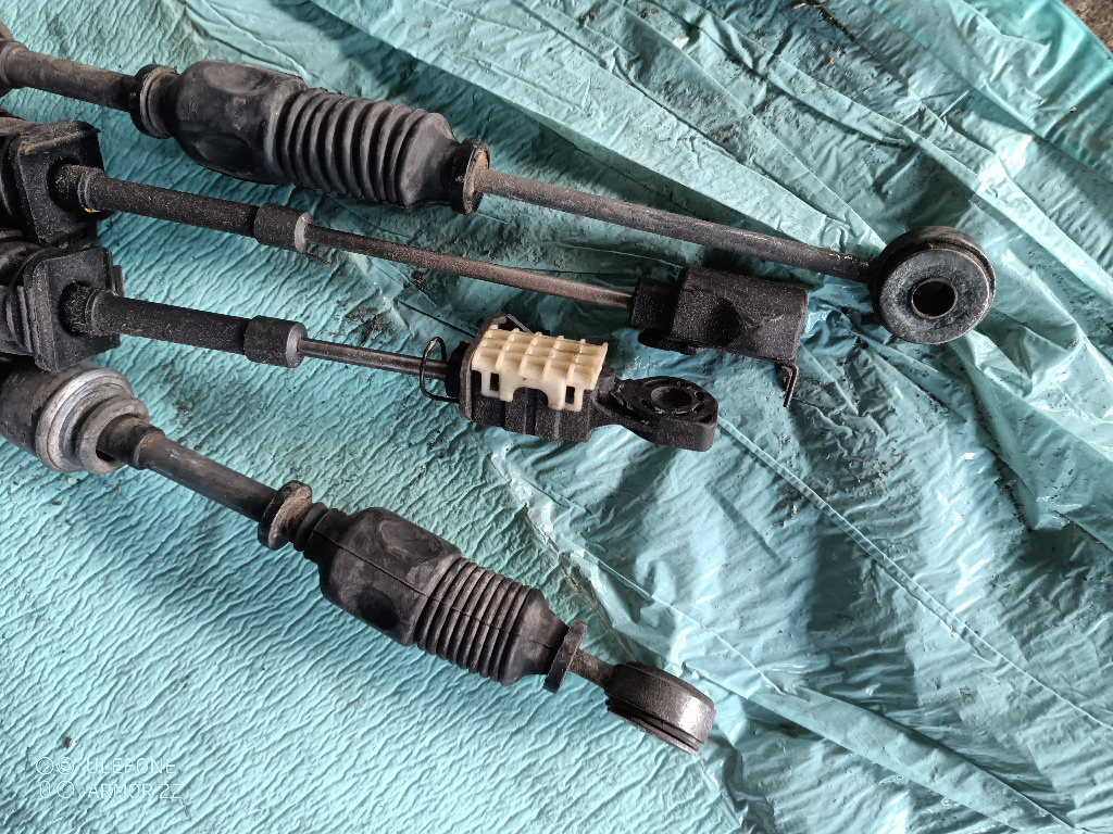 SET 2 SUFE SCHIMBATOR CUTIE VITEZE TIMONERIE 6+1 2.0 / 2.2 DIESEL CABLURI 2003 2004 2005 2006 2007 2008