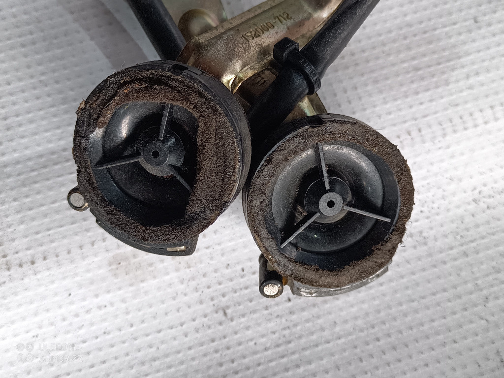 SET 2 SUFE TIMONERIE SCHIMBATOR 5+1 COROLLA VERSO 1 2000 2001 2002 2003 2004 2.0 d 90CP