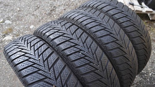 SET 4 Anvelope Iarna 155/60 R15 CONTINENTAL ContiWinterContact TS800 74T