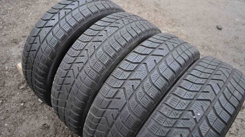 SET 4 Anvelope Iarna 175/65 R15 PIRELLI SnowControl 3 Winter 190 84T