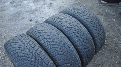 SET 4 Anvelope Iarna 185/60 R15 CONTINENTAL ContiWinterContact TS850 84T