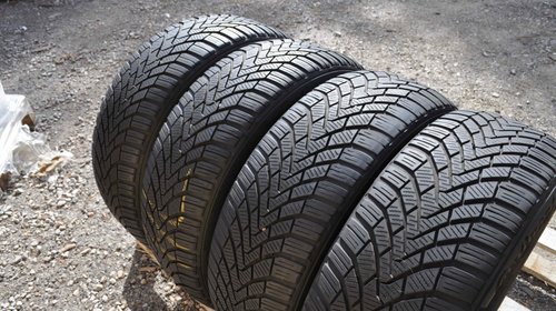 SET 4 Anvelope Iarna 195/55 R16 CONTINENTAL ContiWinterContact TS850 91H