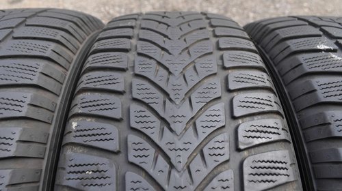 SET 4 Anvelope Iarna 195/65 R15 DUNLOP SP WINTER SPORT 4D 91T