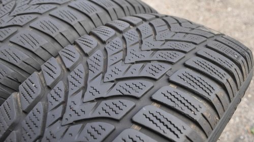 SET 4 Anvelope Iarna 195/65 R15 DUNLOP SP WINTER SPORT 4D 91T