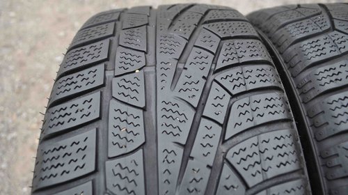 SET 4 Anvelope Iarna 205/40 R17 PIRELLI SOTTOZERO WINTER 210 84H