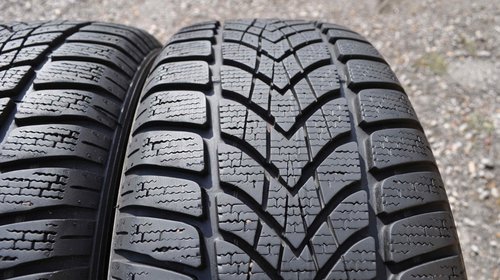 SET 4 Anvelope Iarna 205/55 R16 91H 4D DUNLOP