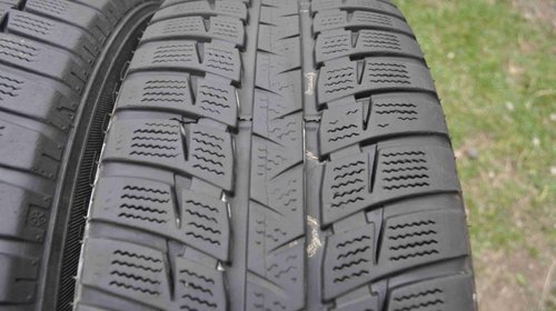 SET 4 Anvelope Iarna 205/60 R16 FALKEN HS449 EUROWINTER 96H