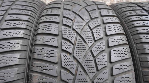 SET 4 Anvelope Iarna 225/45 R17 DUNLOP SP WINTER SPORT 3D 91H