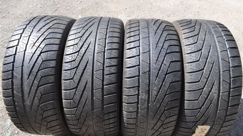 SET 4 Anvelope Iarna 225/45 R17 PIRELLI RSC S