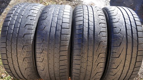 SET 4 Anvelope Iarna 225/45 R18 PIRELLI SOTTO