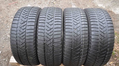 SET 4 Anvelope Iarna 225/55 R17 PIRELLI SOTTO