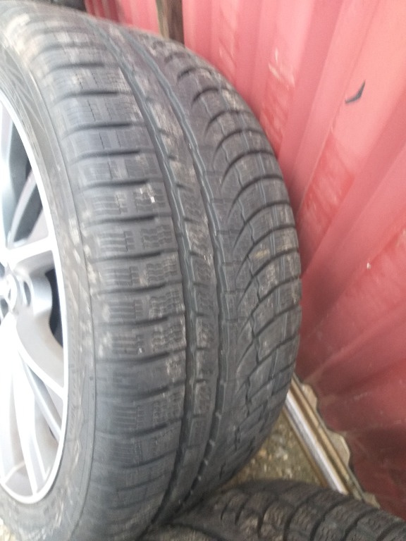 Set 4 Anvelope Iarna Nokian WR A4 255 40