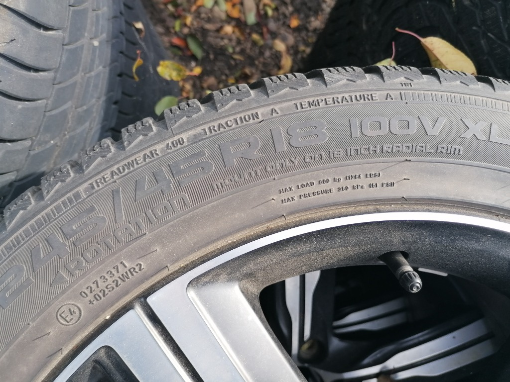 Set 4 Anvelope Iarna Nokian WR D4 245 45