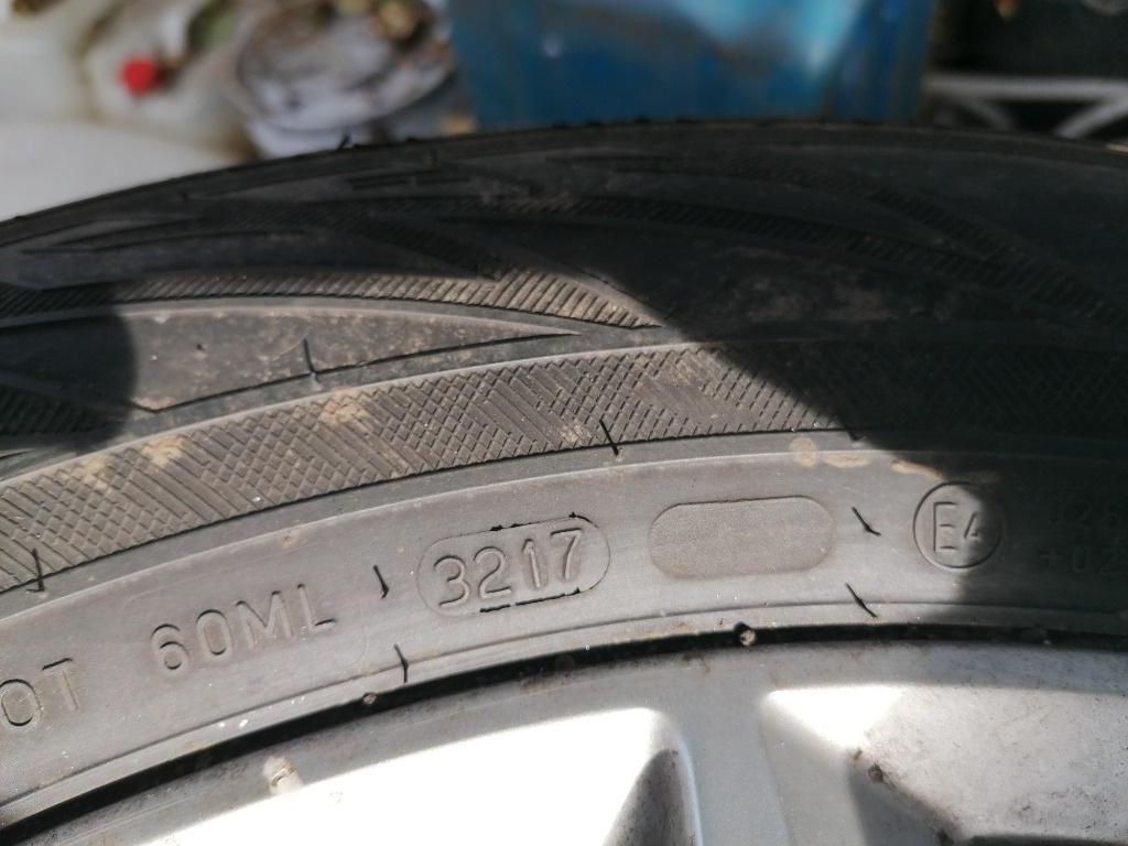 Set 4 Anvelope Iarna Nokian WR SUV 235 6