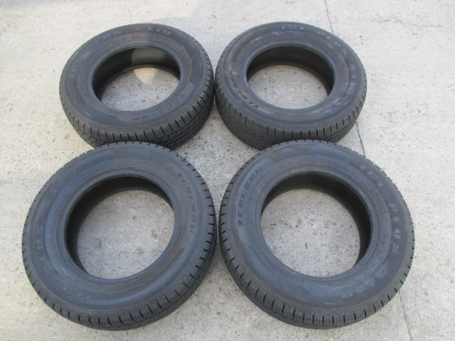 SET 4 ANVELOPE R16 TRACMAX ICE-PLUS S110