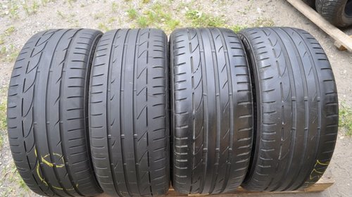 SET 4 Anvelope Vara 225/40 R18 BRIDGESTONE TU