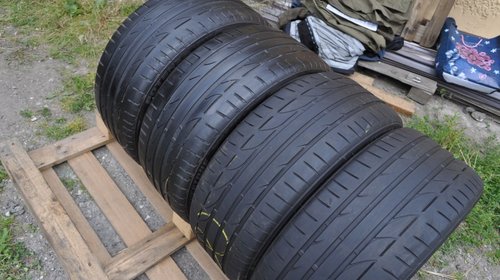 SET 4 Anvelope Vara 225/40 R18 BRIDGESTONE TURANZA T001 92Y