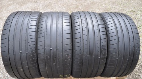 SET 4 Anvelope Vara 255/35 R19 DUNLOP SP SPOR