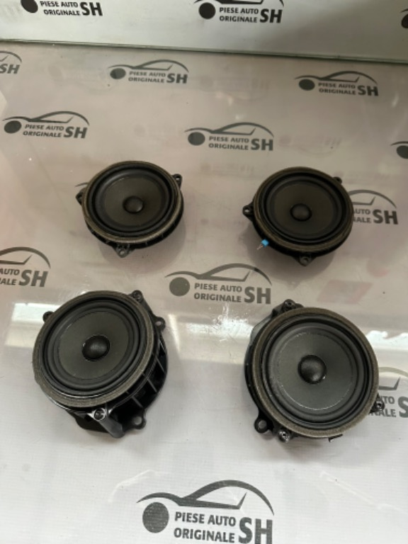 Set 4 boxe față spate Mini One F56 an 2020 cod 9274700
