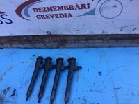 SET 4 INJECTOARE DACIA DOKKER/LODGY 1.5 DCI EURO 5-14.000 KM(cod injector -0445110485)