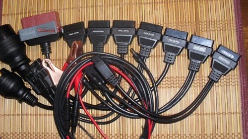 Set 8 cablurii/adaptoare autoturisme