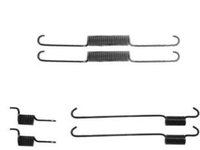 Set accesorii saboti de frana SUZUKI BALENO hatchback (EG) (1995 - 2002) HERTH+BUSS JAKOPARTS J3566002