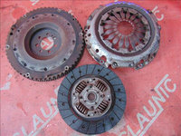 Set Ambreiaj RENAULT FLUENCE (L30_) 1.6 16V (L301, L30F, L30P, L30R) K4M 838