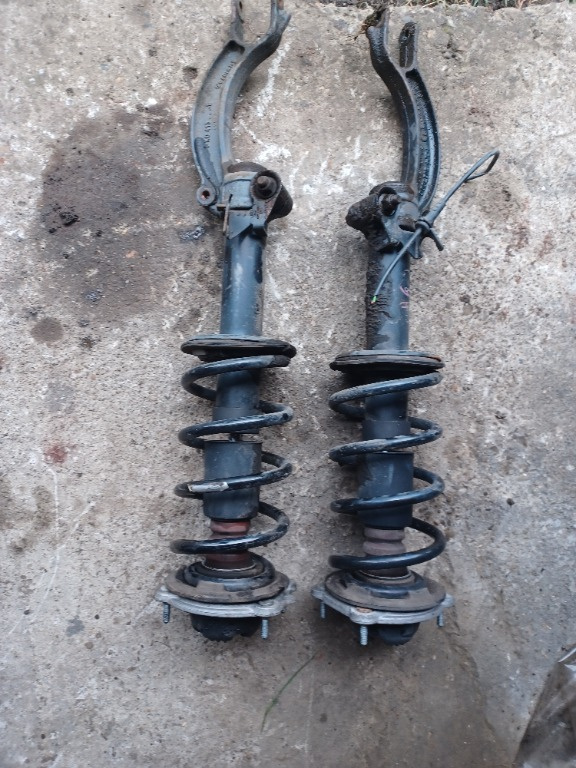 Set amortizoare față stânga dreapta Audi A6 C7 2.0 diesel 2012