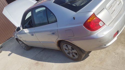 Set amortizoare fata Hyundai Accent 2004 Berlina 1.5 crdi 3 pistoane