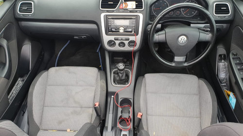 Set amortizoare fata Volkswagen Eos 2008 cabrio 2.0tdi bmm bmp