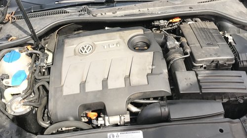 Set amortizoare fata Volkswagen Golf 6 2012 combi 1.6