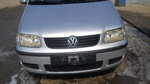 Set amortizoare fata Volkswagen Polo 6N 2001 