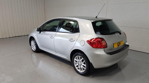 Set amortizoare spate Toyota Auris 2007 HATCH