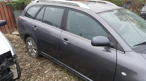 Set amortizoare spate Toyota Avensis 2006 break 2.2 diesel