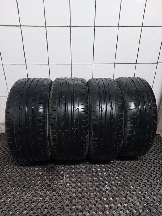 Set anvelope vara 225 45 18 / 255 40 18 runflat br