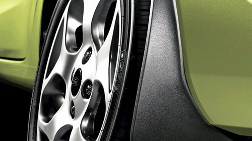Set aparatori noroi Land Rover Range Rover Evoque 2013- Modelul Prestige 5Usi/Coupe, fata si spate , 4 buc.