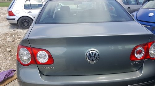 Set arcuri spate VW Passat B6 2005 berlina 2 