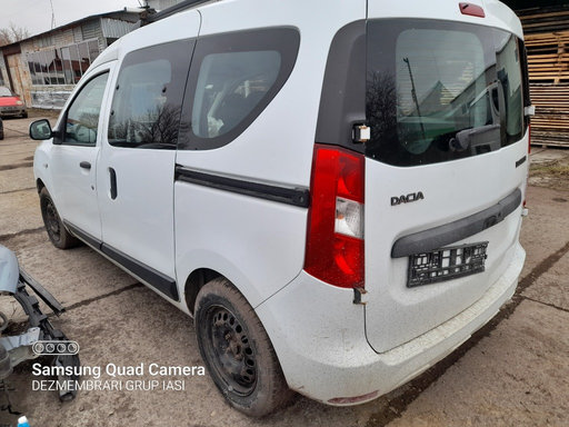 Set bandouri Dacia Dokker 2015 break 1.5 dci