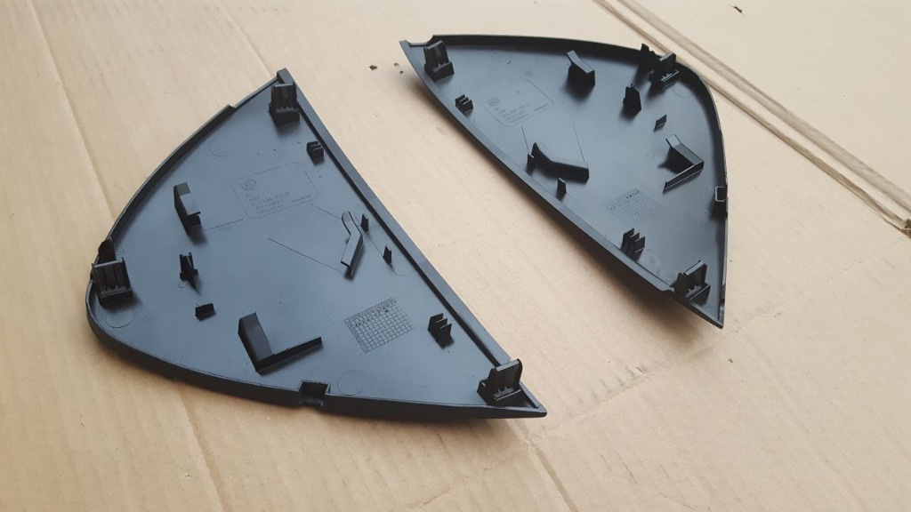 Set capace sigurante bord VW Passat B6 3