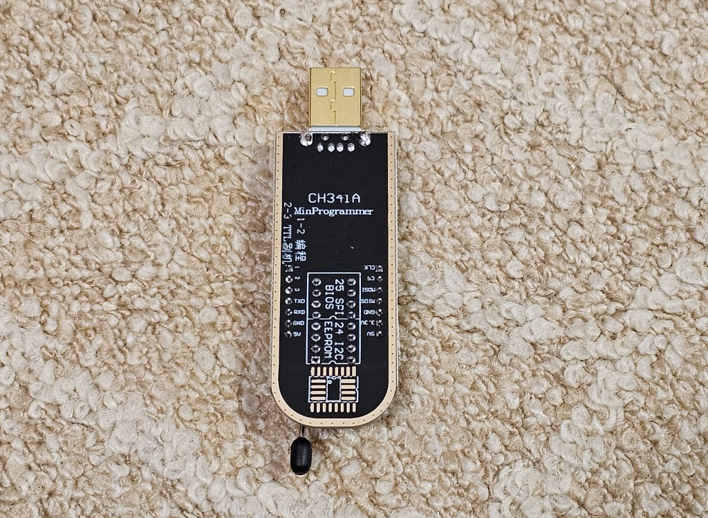 Set EEPROM si programator Flash pe CH341