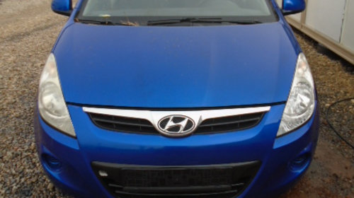 Set faruri Hyundai i20 2009 Hatchback 1.4