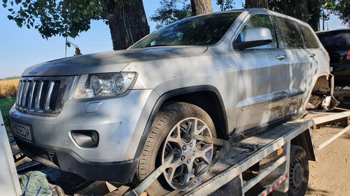 Set fete usi Jeep Grand Cherokee 2012 4x4 3.0