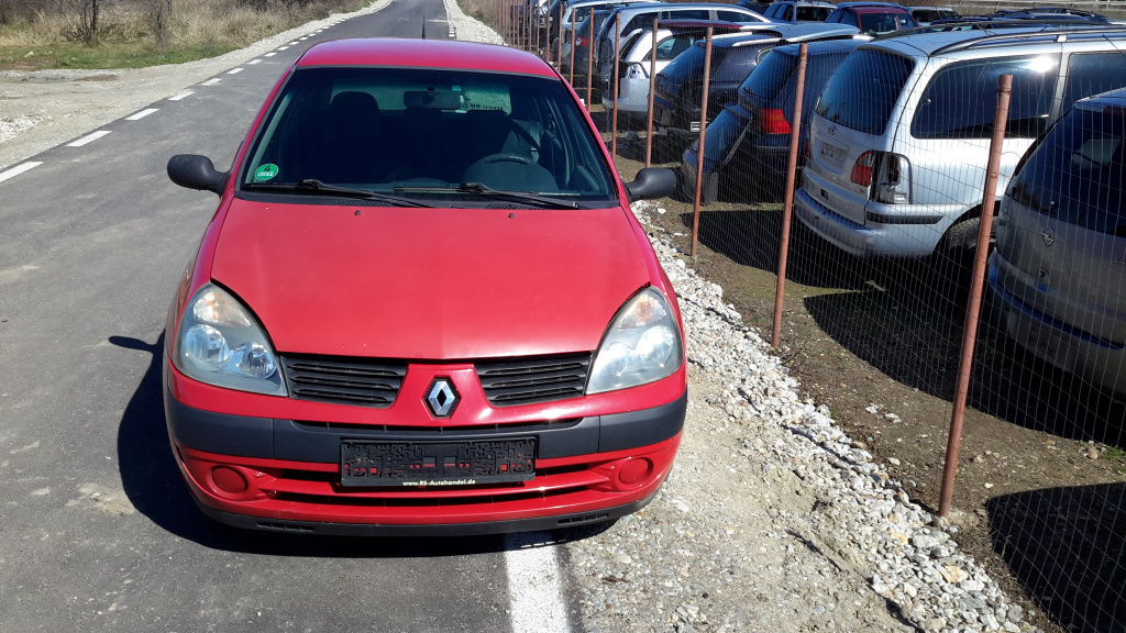 Set fete usi Renault Clio 3 2004 hatchback 1.5