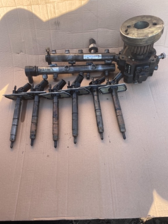 Set injecție completa Audi Q7 3.0 tdi BUG 059130277AB / 059130089AB / 059130090AB / 059130766S