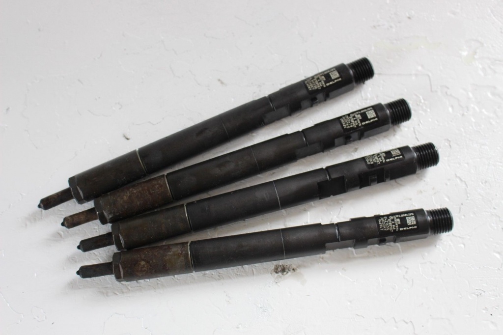 Set injectoare c class w204 mercedes Del